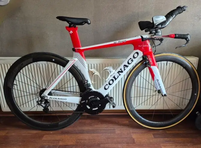 Colnago S con Campagnolo electrónico